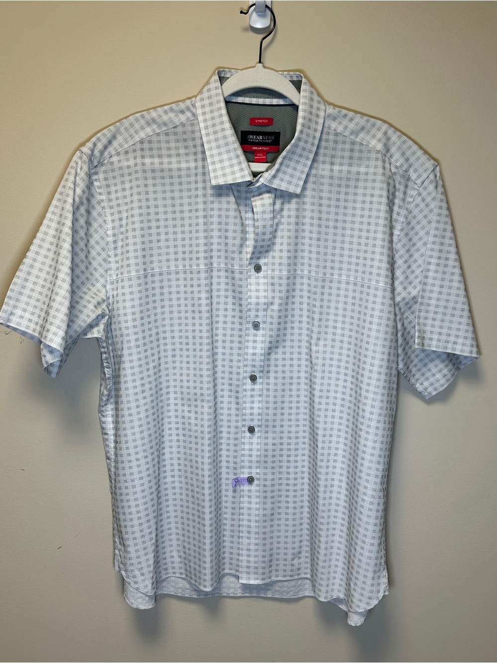 Kenneth Cole Light Gray and White Short-Sleeve Button Down Shirt